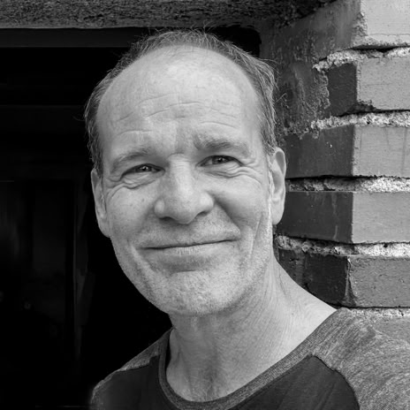 Kontakt artefatto handwerk. Portrait-Bild